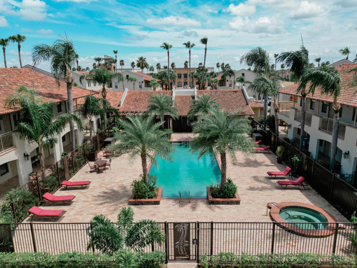 The Bungalows On Shary McAllen Exterior photo