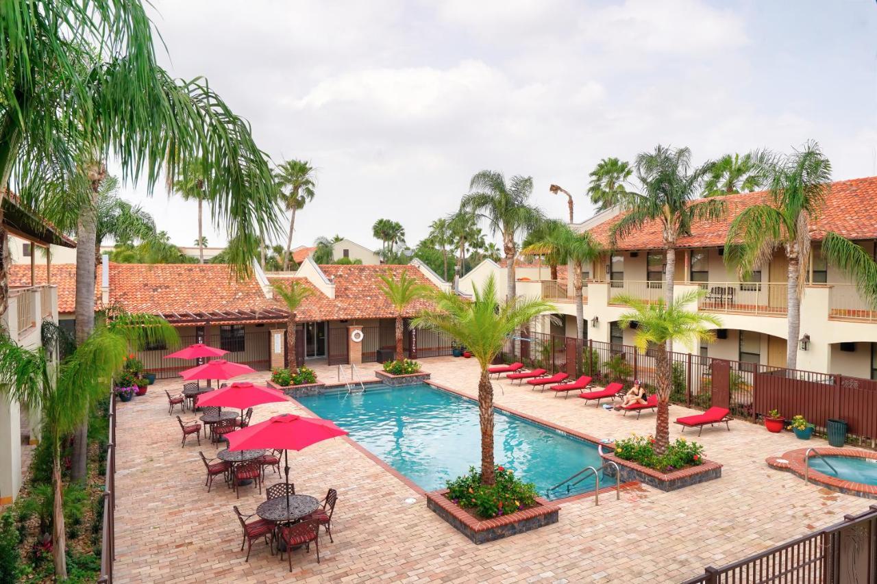 The Bungalows On Shary McAllen Exterior photo