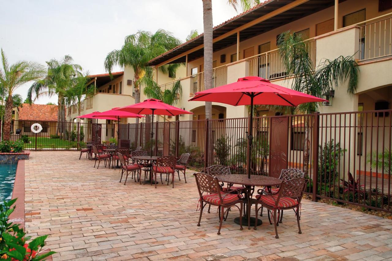 The Bungalows On Shary McAllen Exterior photo